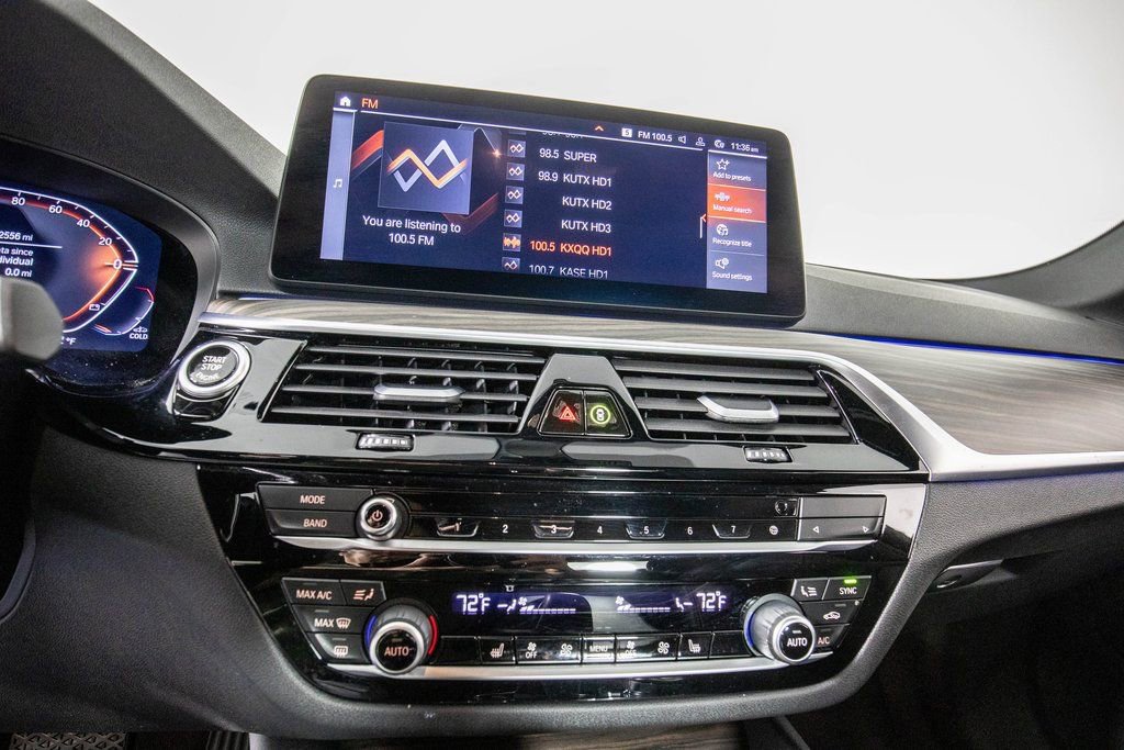 Used 2023 BMW 540i w/ Convenience Package image 24