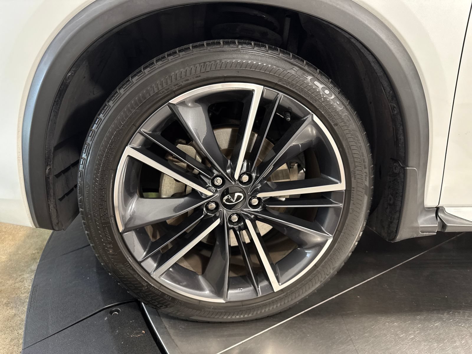 Certified 2023 INFINITI QX50 Sport AWD/4WD image 2
