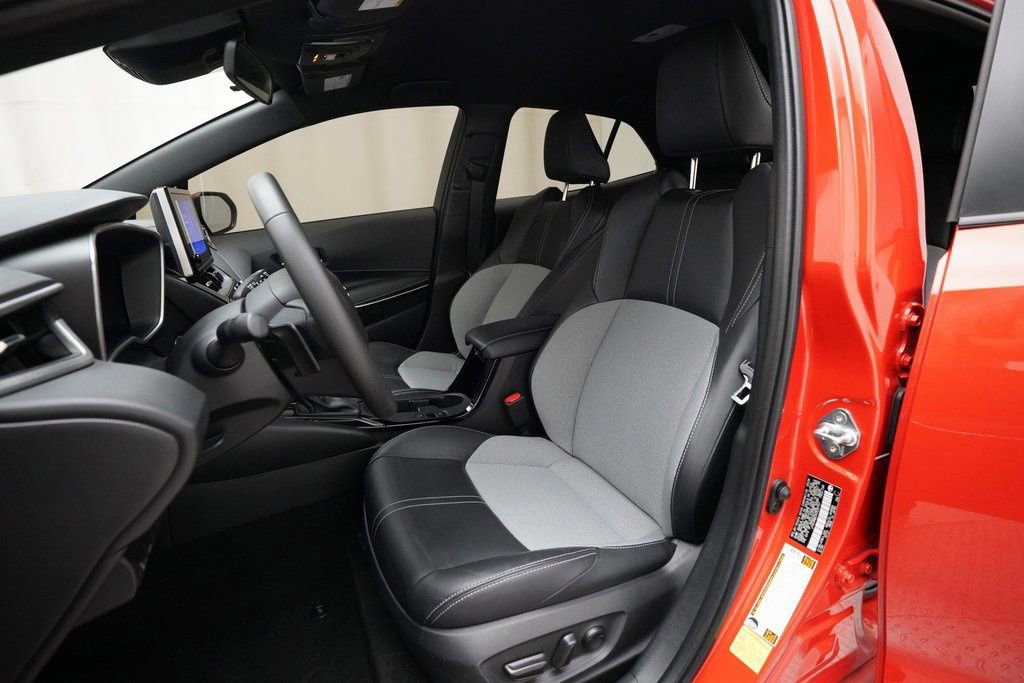 Used 2024 Toyota Corolla XSE image 7