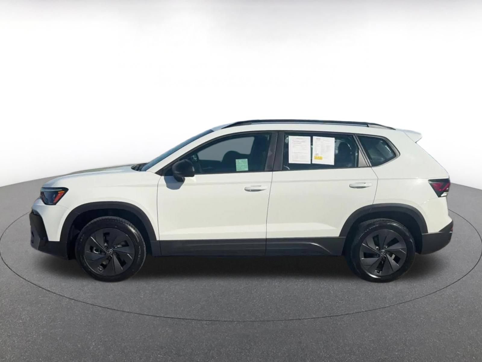 Used 2026 Volkswagen Taos S FWD image 9