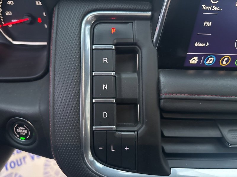 Used 2021 Chevrolet Suburban RST w/ Luxury Package image 14