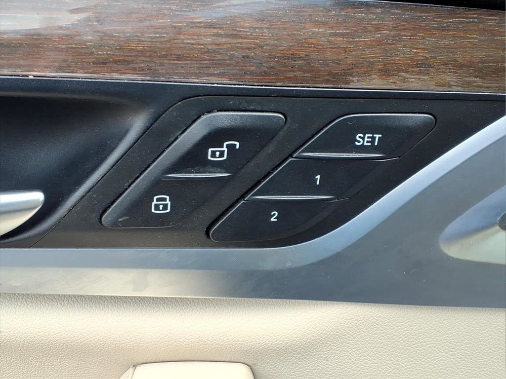 Used 2019 BMW X3 sDrive30i w/ Driving Assistance Package image 18