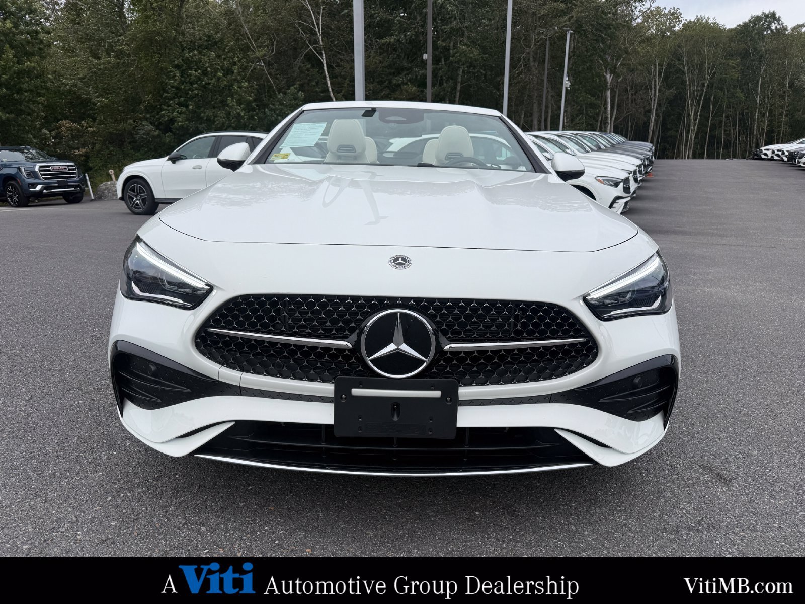 Certified 2024 Mercedes-Benz CLE 450 4MATIC Cabriolet image 4