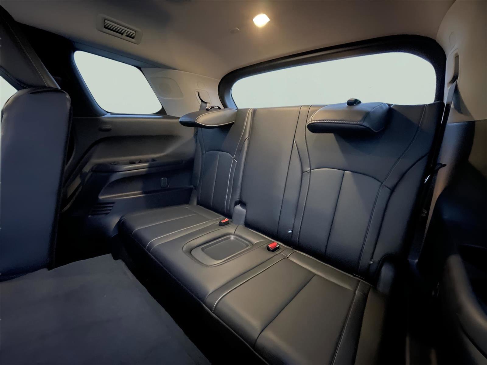 Used 2025 INFINITI QX60 Luxe w/ Lighting Package (N94) image 18