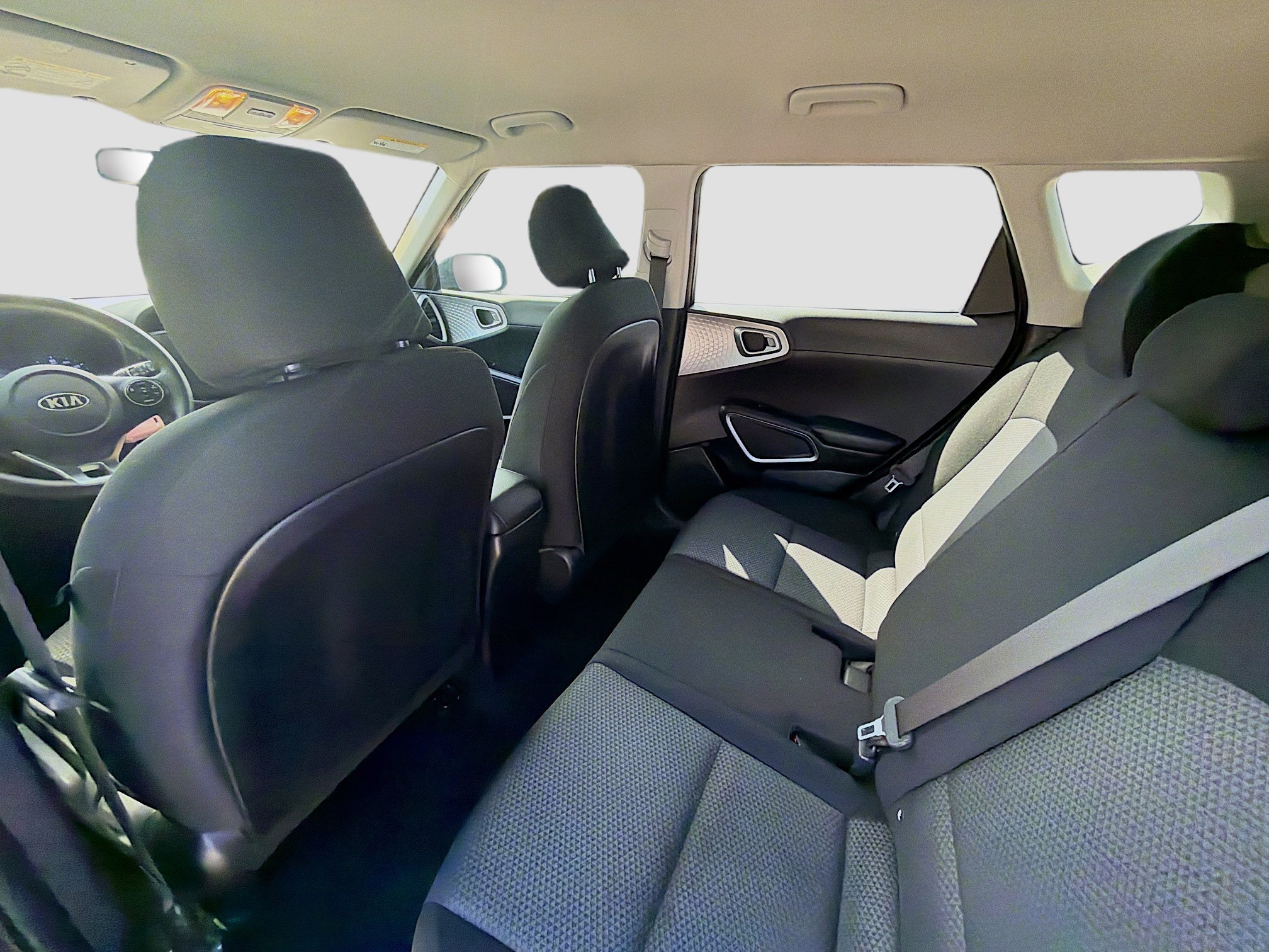 Used 2020 Kia Soul LX image 21