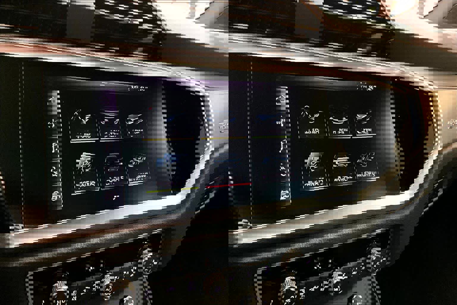 Used 2021 Audi Q3 2.0T Premium w/ Convenience Package image 28