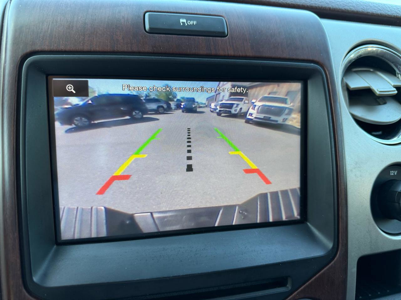 Used 2013 Ford F150 King Ranch w/ King Ranch Luxury Pkg AWD/4WD image 30