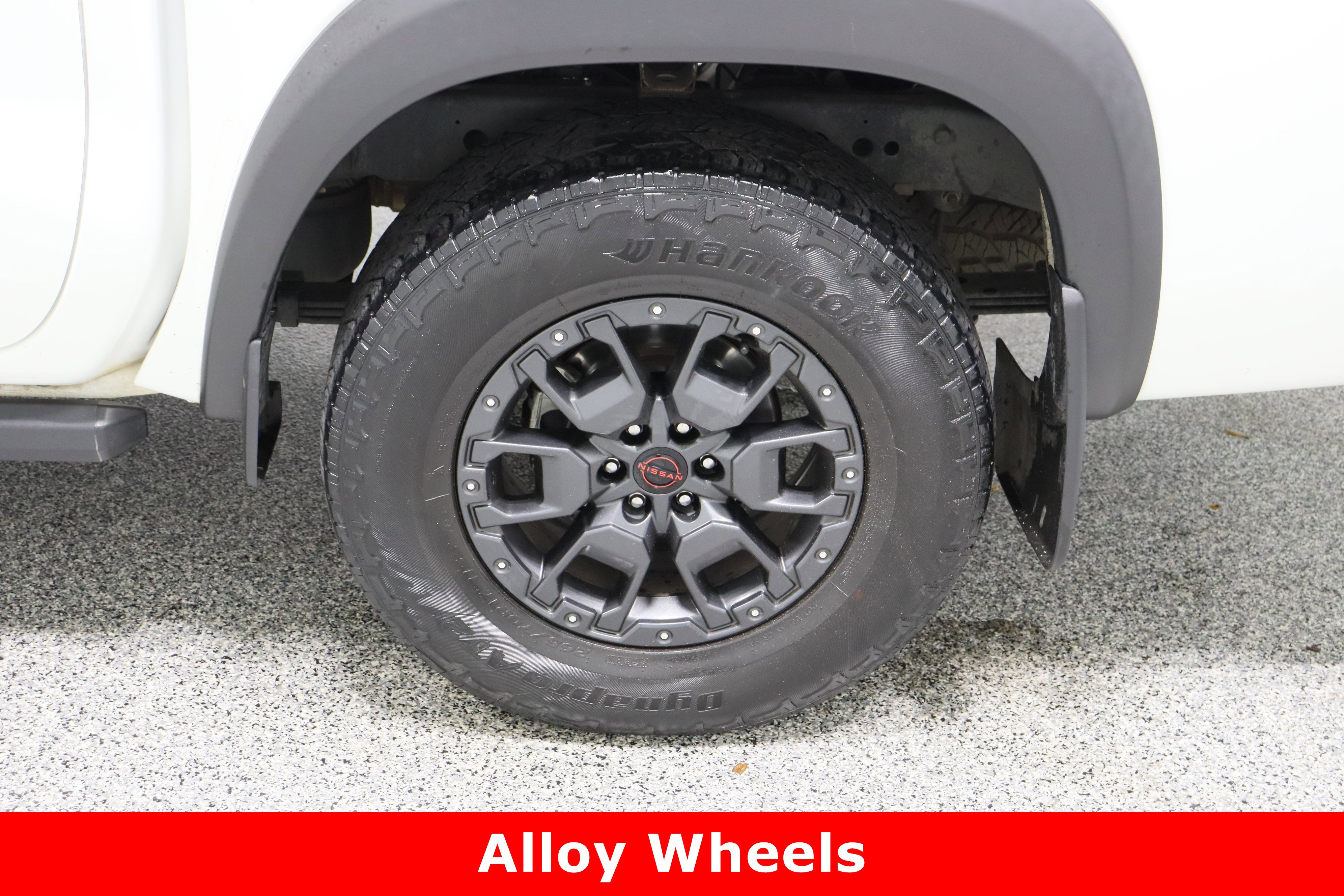 Used 2023 Nissan Frontier PRO-4X w/ Pro-4X Premium Package image 10