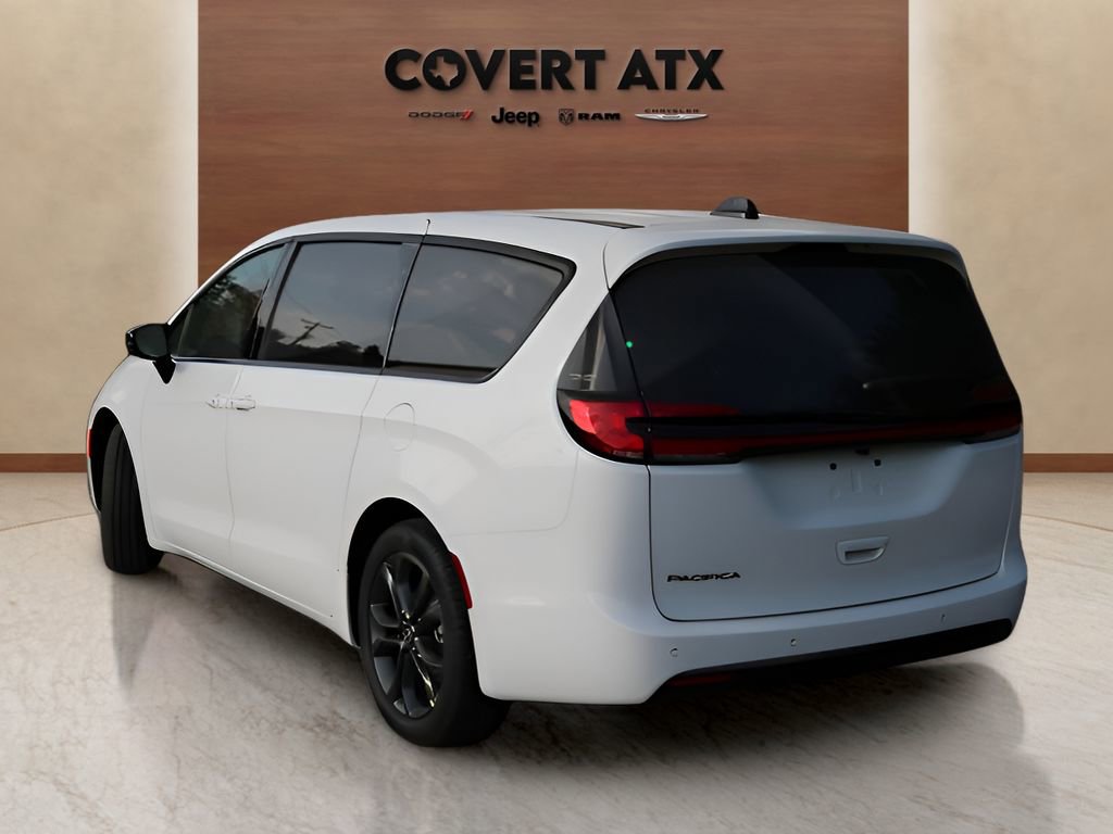 New 2026 Chrysler Pacifica Select FWD image 3