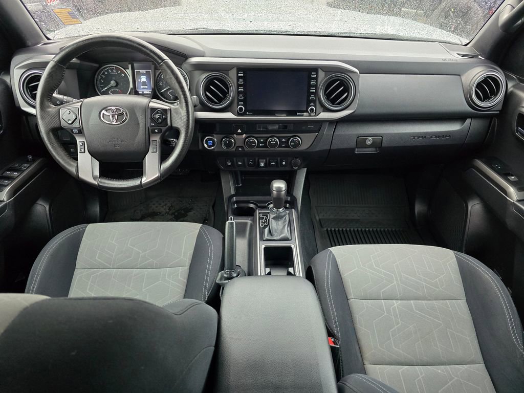Used 2022 Toyota Tacoma SR5 image 18