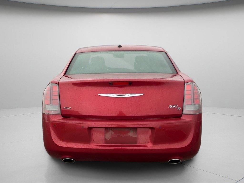 Used 2014 Chrysler 300 S w/ Luxury Group image 9