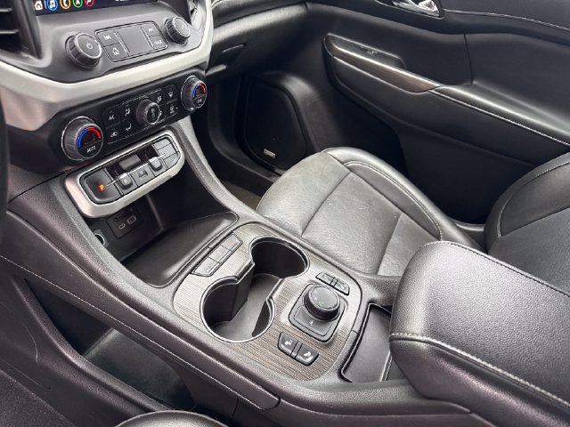 Certified 2023 GMC Acadia SLT FWD image 24