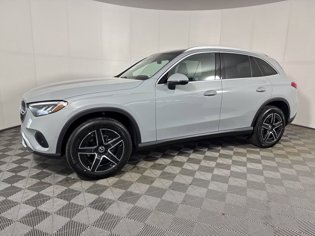 New 2026 Mercedes-Benz GLC 300 4MATIC image 1