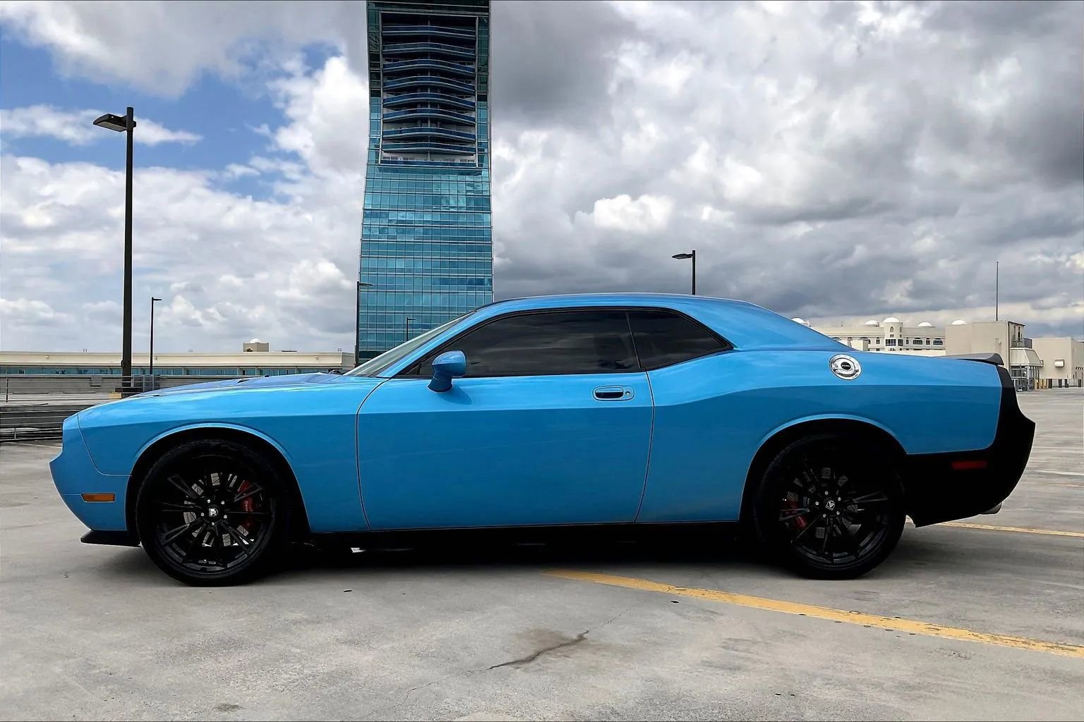 Used 2010 Dodge Challenger SRT8 w/ SRT Option Group II RWD image 42