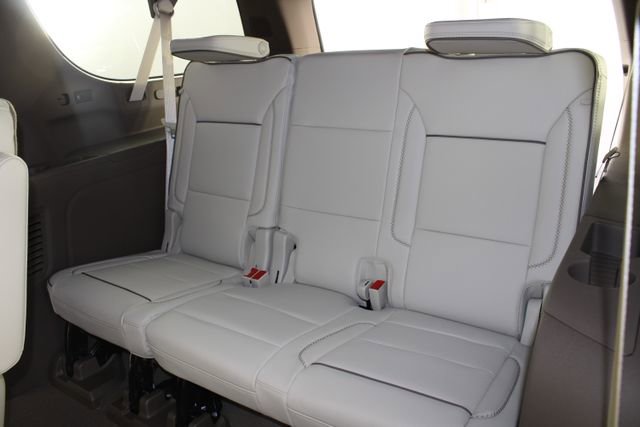 New 2026 GMC Yukon XL Denali w/ Denali Reserve Package image 25