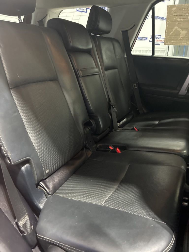 Used 2016 Toyota 4Runner Limited image 39