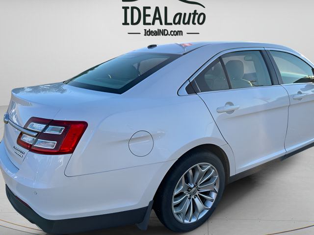 Used 2013 Ford Taurus Limited FWD image 2