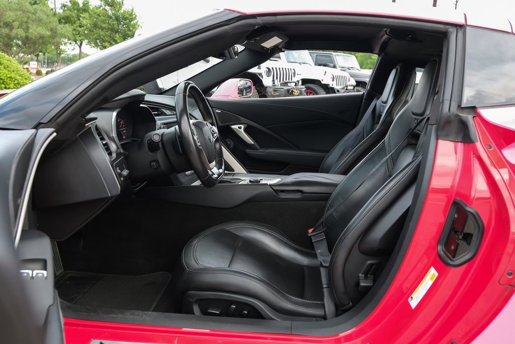 Used 2017 Chevrolet Corvette Stingray Coupe w/ 2LT Preferred Equipment Group image 30