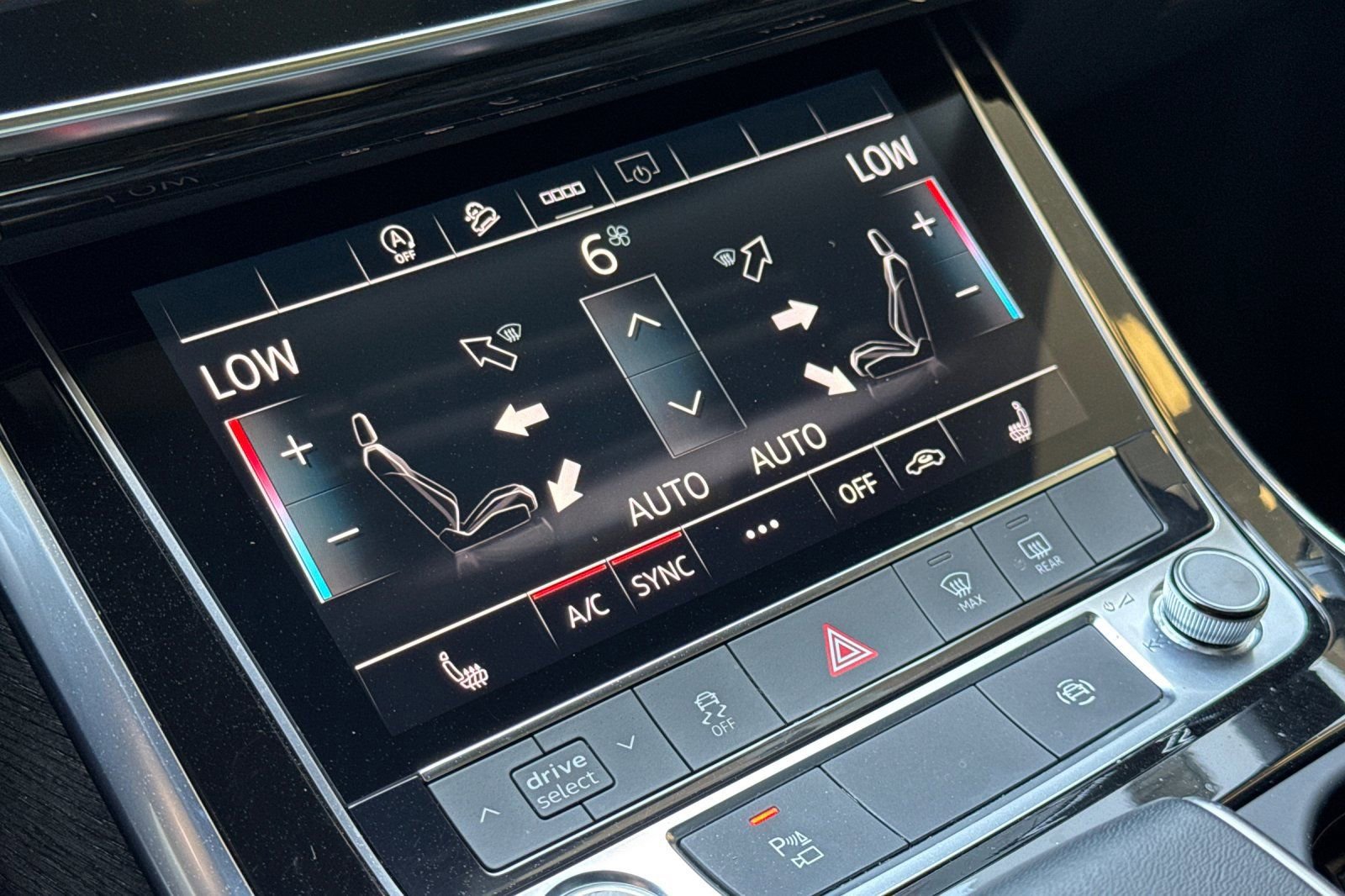 Used 2025 Audi Q7 3.0T Premium w/ Convenience Package image 19