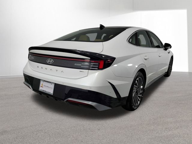 New 2025 Hyundai Sonata Limited image 4