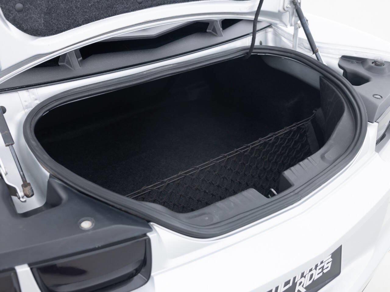 Used 2010 Chevrolet Camaro SS w/ RS Package image 39