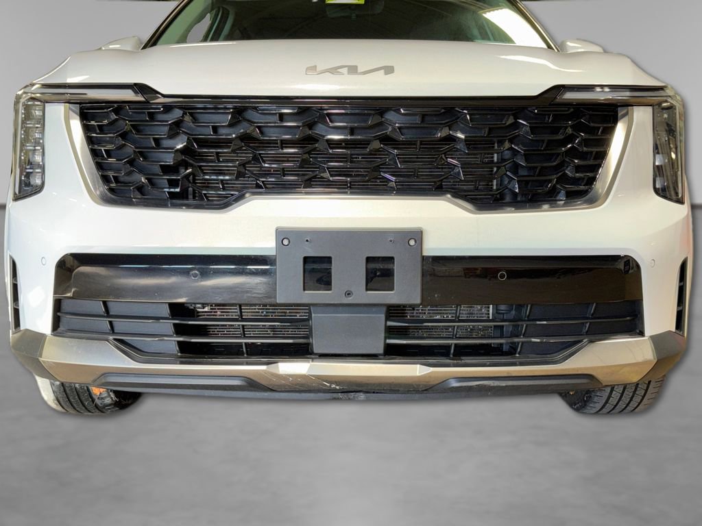 Used 2024 Kia Sorento S image 13