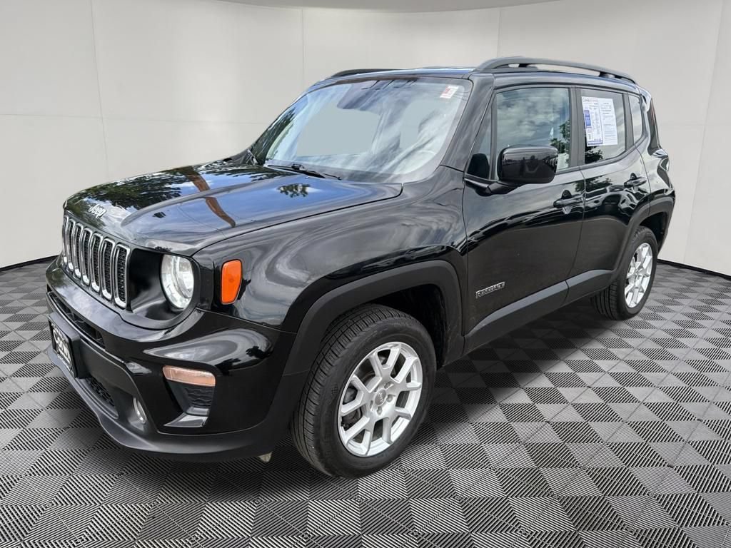 Used 2020 Jeep Renegade Latitude w/ Popular Equipment Group AWD/4WD image 3