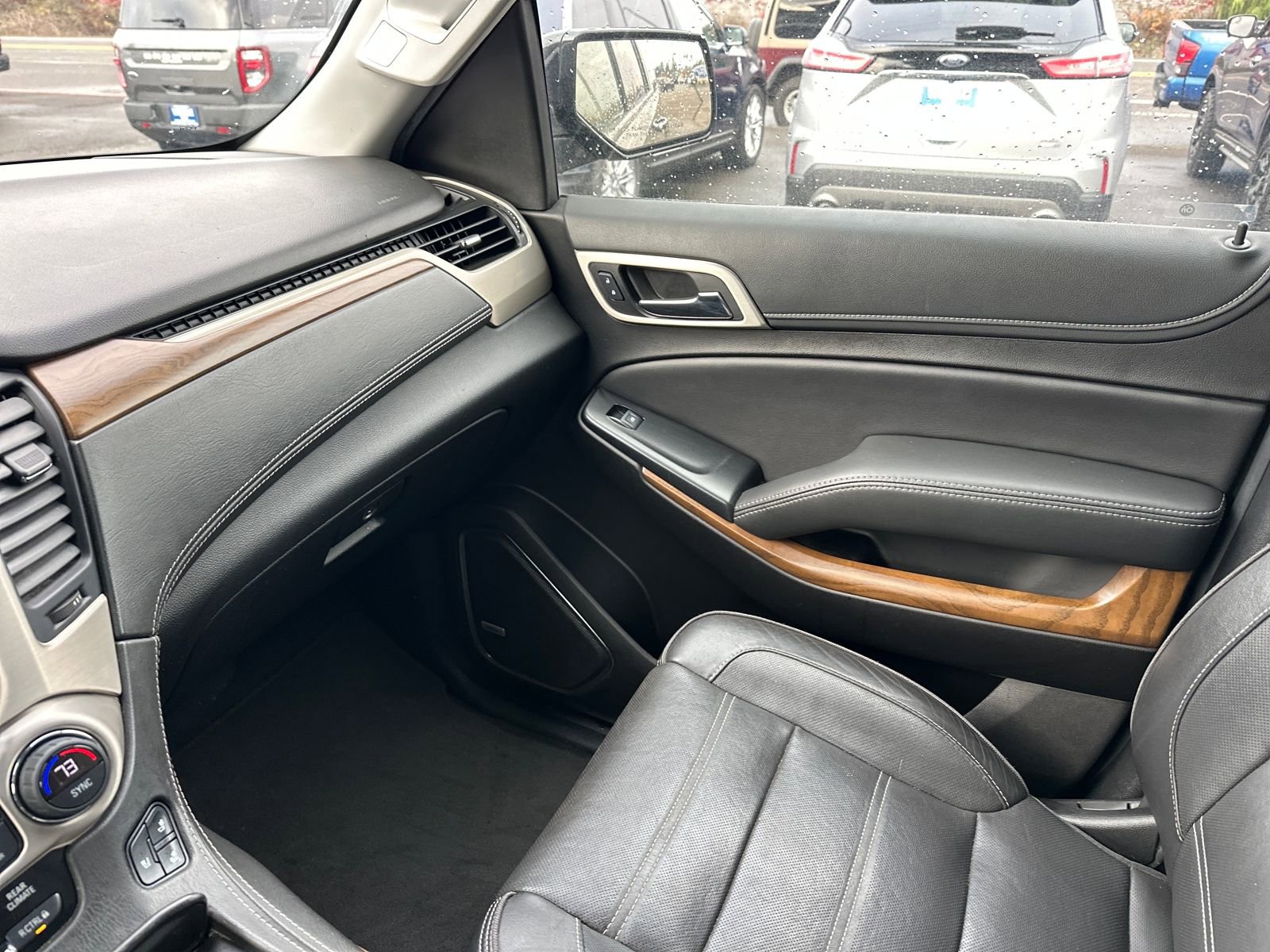 Used 2020 GMC Yukon XL Denali image 16