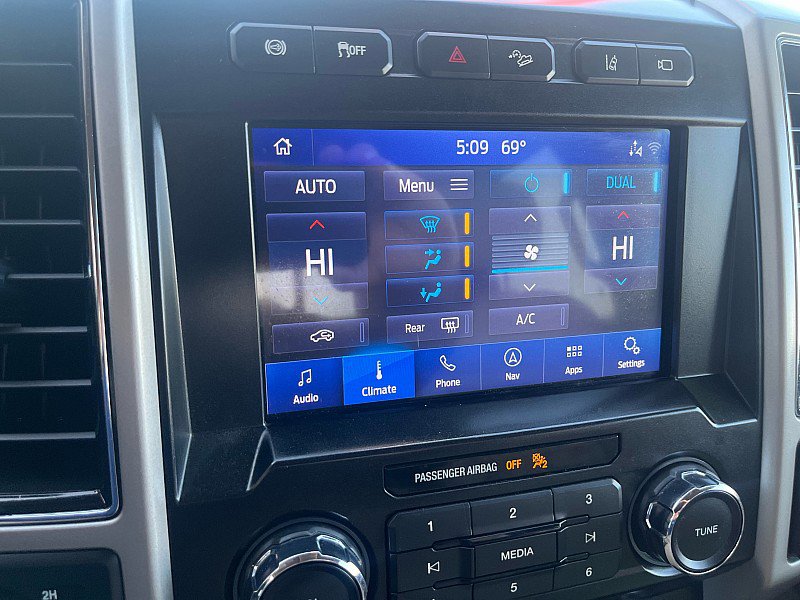 Used 2021 Ford F250 Lariat w/ Lariat Ultimate Package image 46