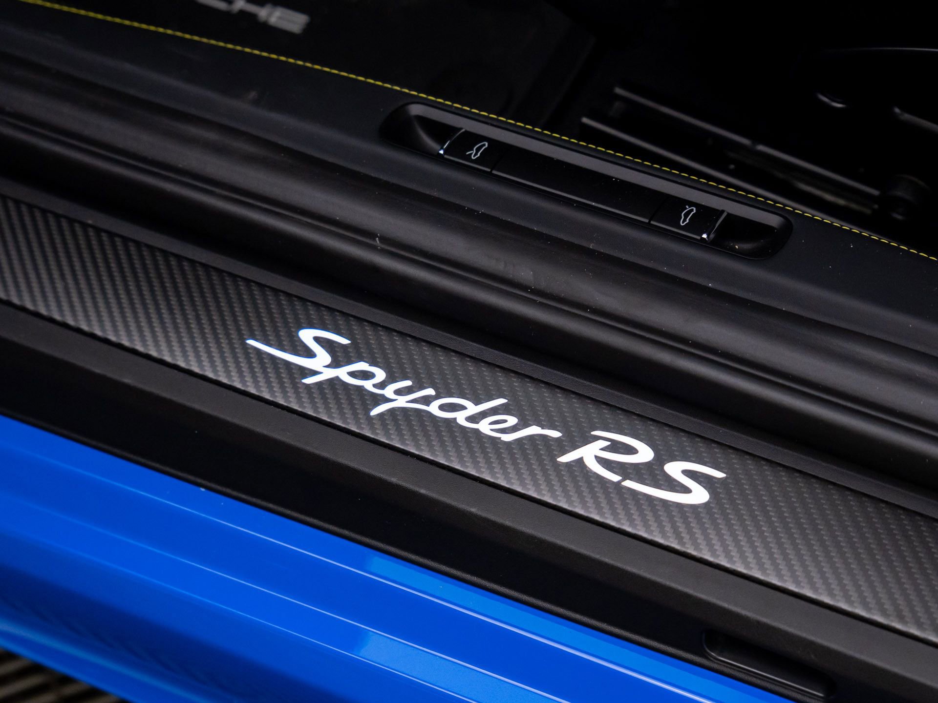 Certified 2025 Porsche 718 Boxster Spyder RS image 17