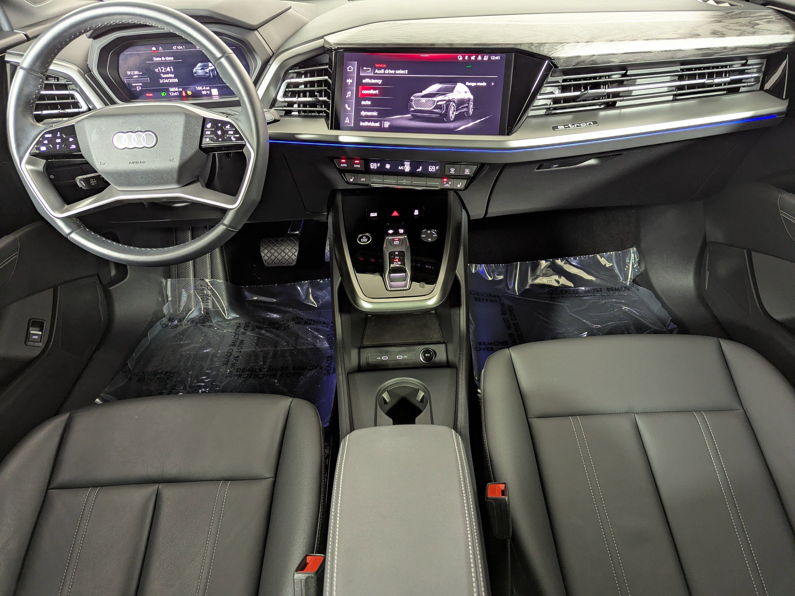 Certified 2024 Audi Q4 e-tron Premium Plus w/ Premium Plus image 11