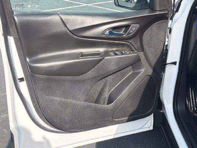Certified 2021 Chevrolet Equinox LT FWD image 11