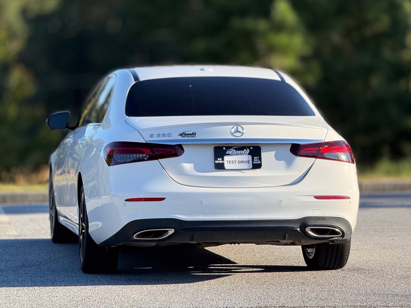 Used 2022 Mercedes-Benz E 350 Sedan image 5