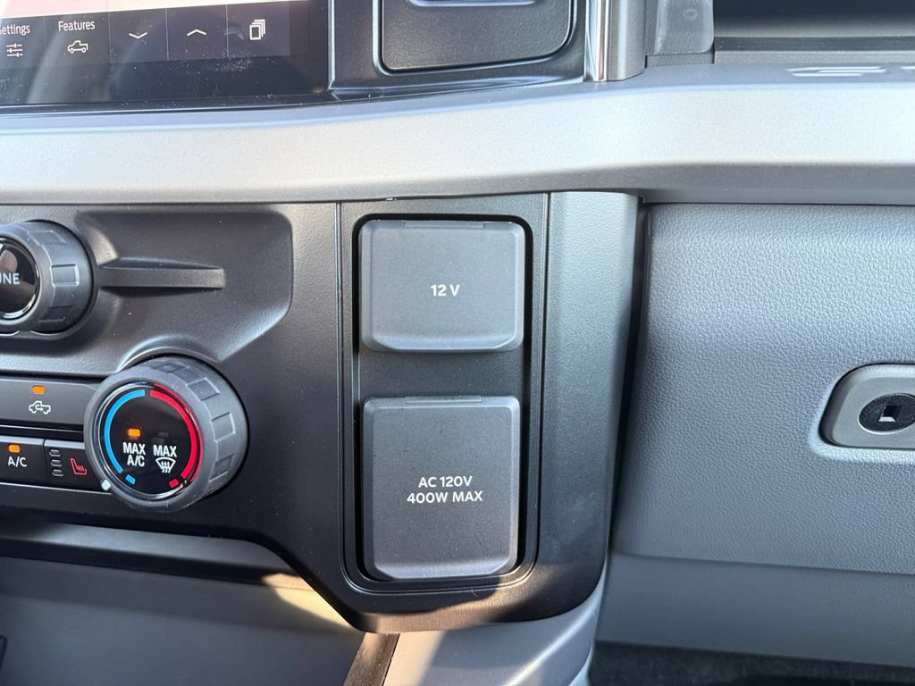 New 2027 Ford F250 XLT w/ XLT Premium Package AWD/4WD image 30