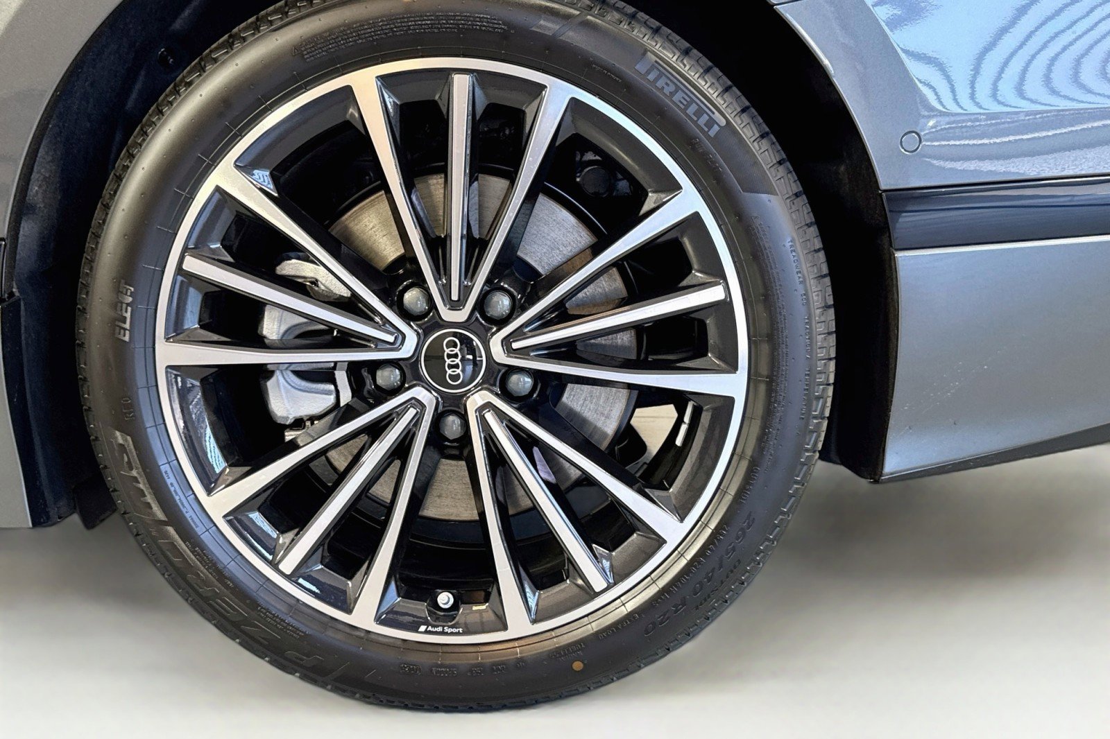 New 2027 Audi A6 e-tron Prestige AWD/4WD image 25