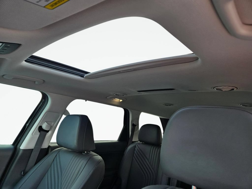 Certified 2026 Hyundai Palisade SEL Premium FWD image 17