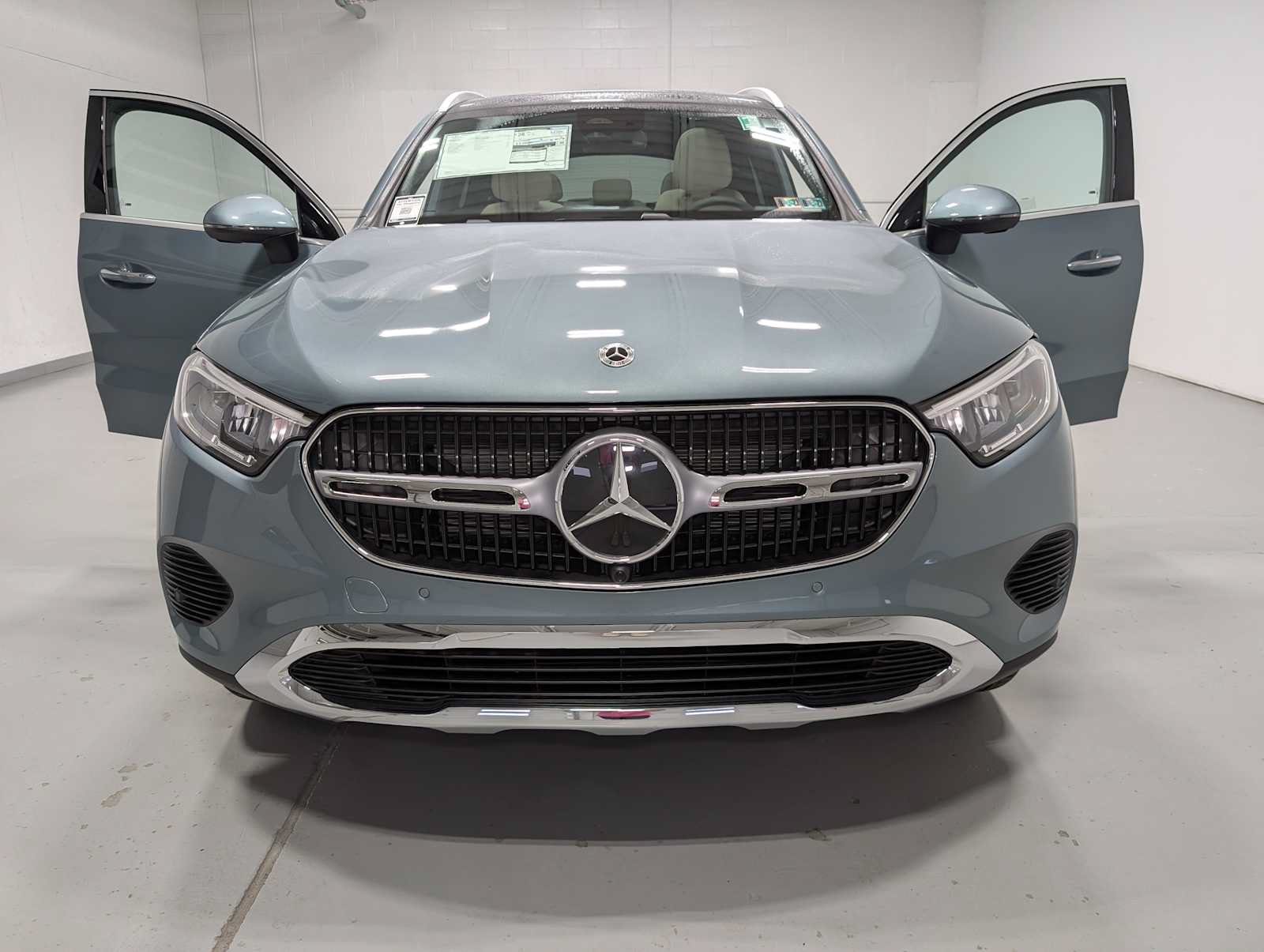 New 2026 Mercedes-Benz GLC 300 4MATIC image 13