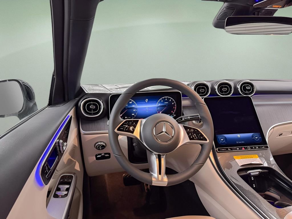 Used 2025 Mercedes-Benz GLC 300 GLC 300 image 15