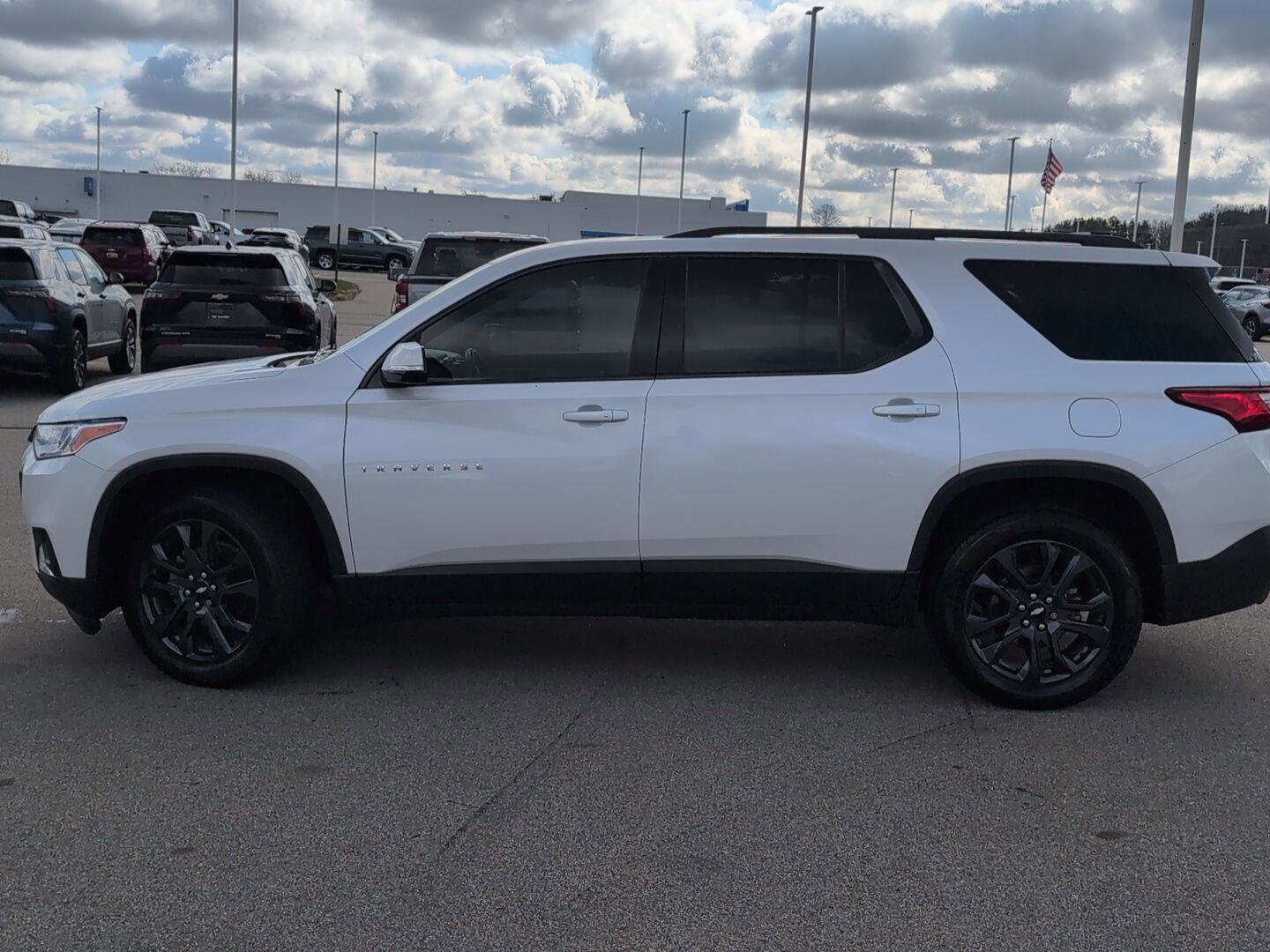 Used 2019 Chevrolet Traverse RS image 4