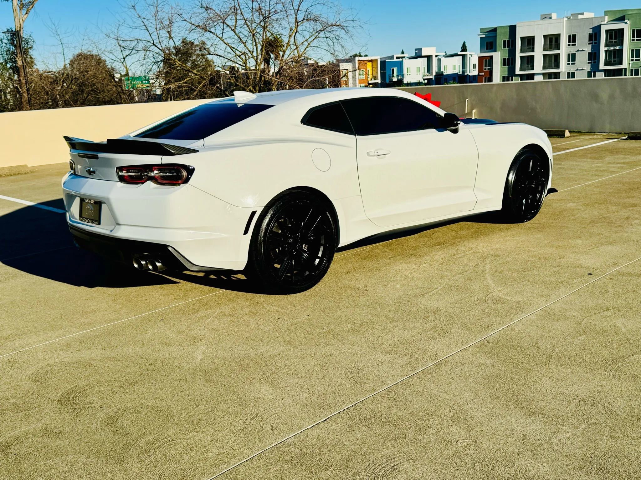 Used 2020 Chevrolet Camaro LT image 4