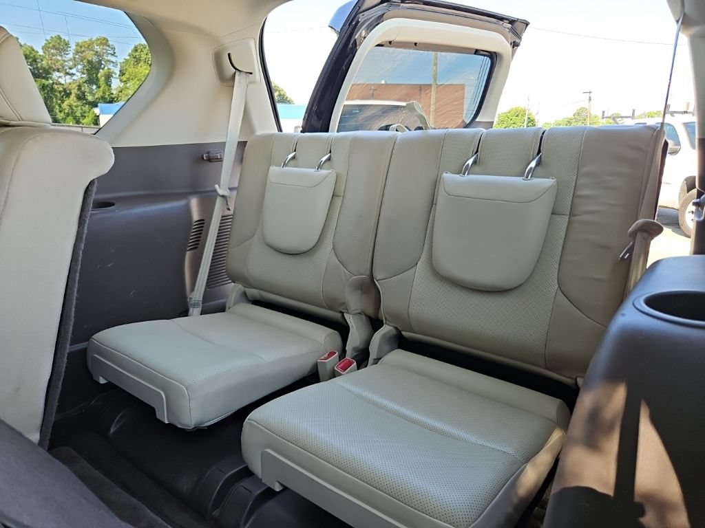 Used 2015 Lexus GX 460 w/ Premium Package AWD/4WD image 32