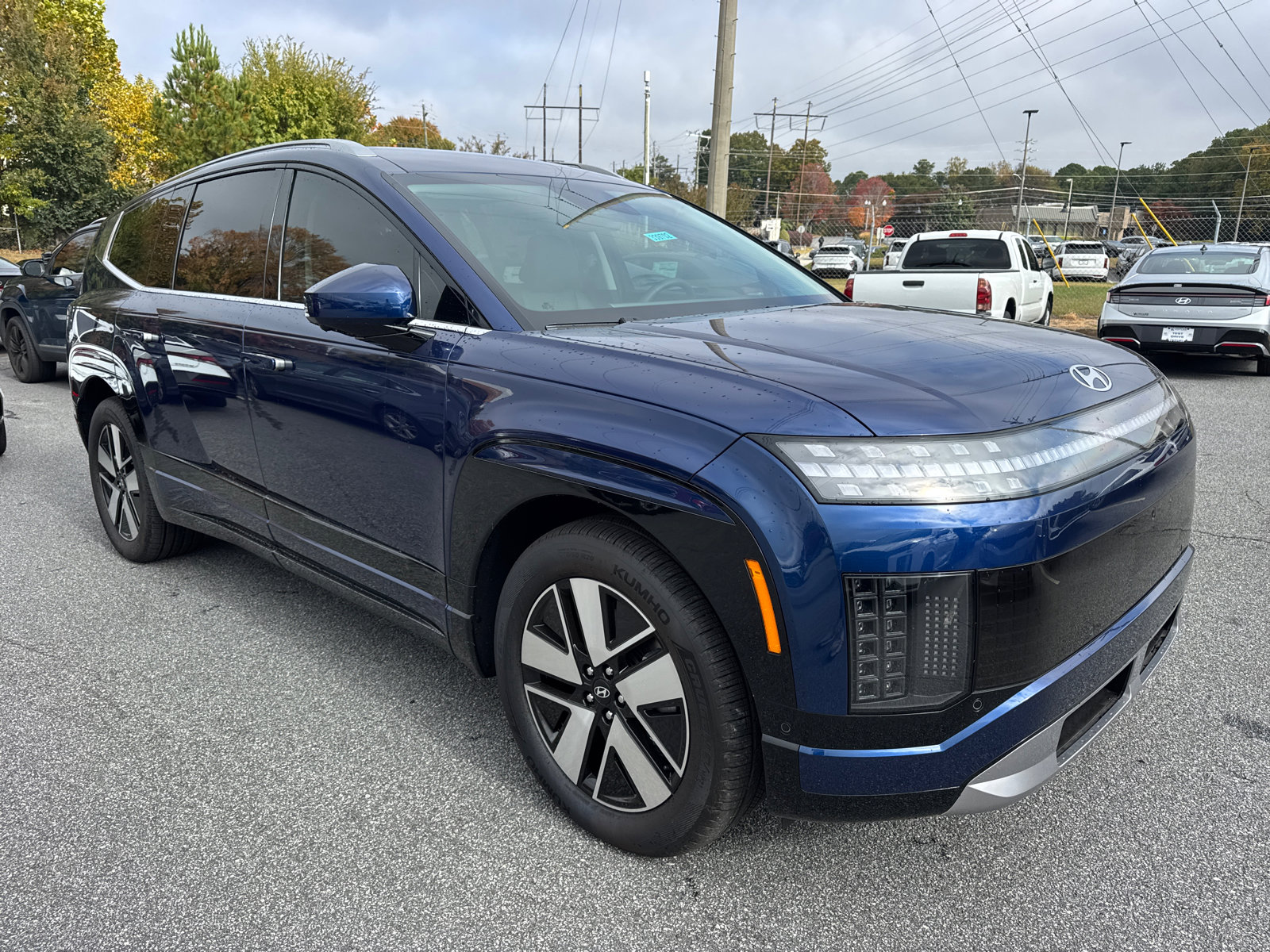 New 2026 Hyundai Ioniq 9 SEL image 2