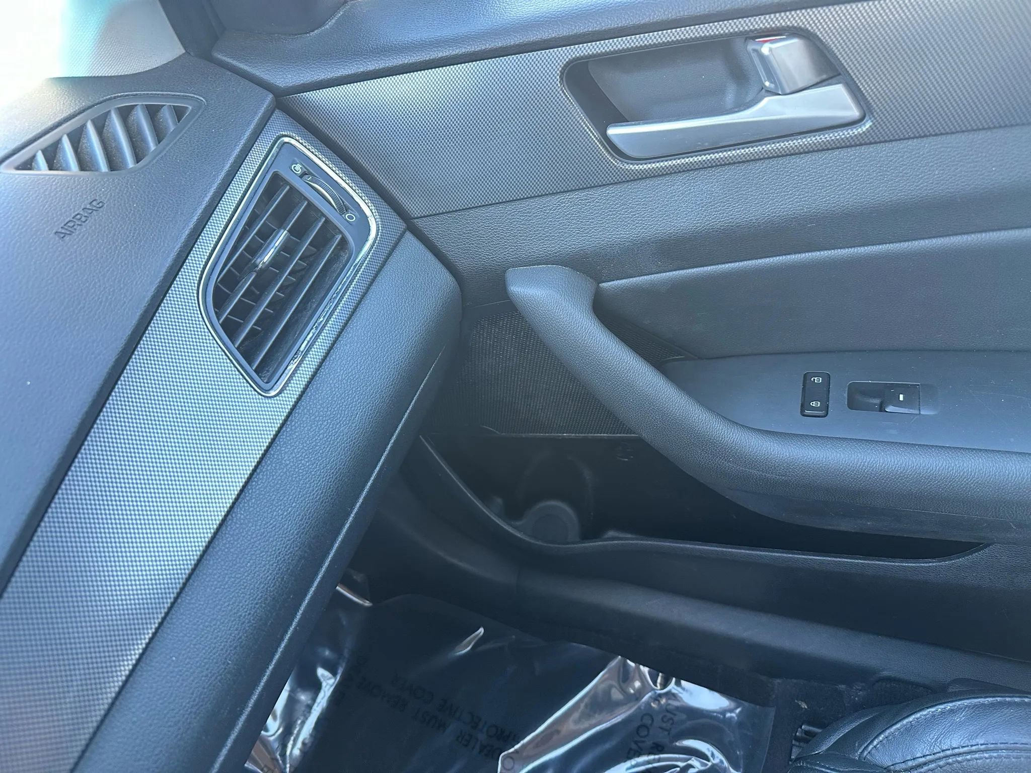 Used 2017 Hyundai Sonata Sport w/ Value Edition Package 02 image 35