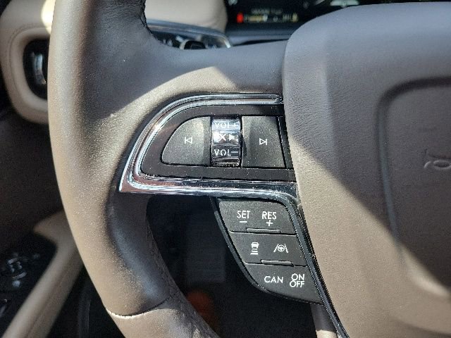 Certified 2023 Lincoln Nautilus Reserve w/ Equipment Group 201A AWD/4WD image 32