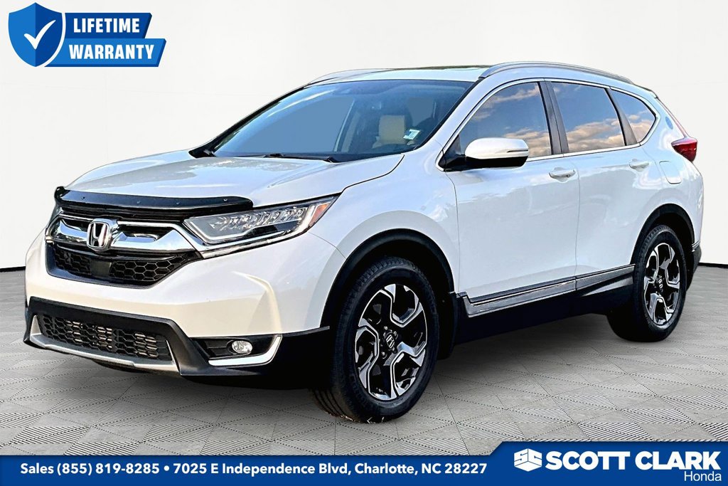 Used 2018 Honda CR-V Touring image 3