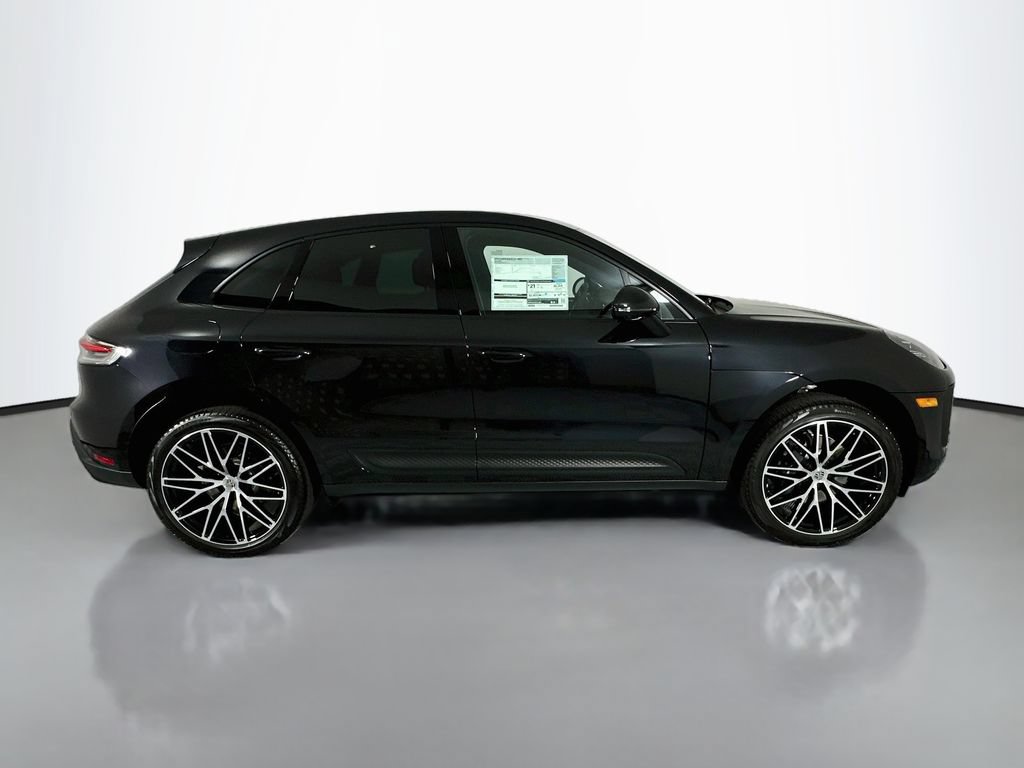 New 2026 Porsche Macan AWD/4WD image 8