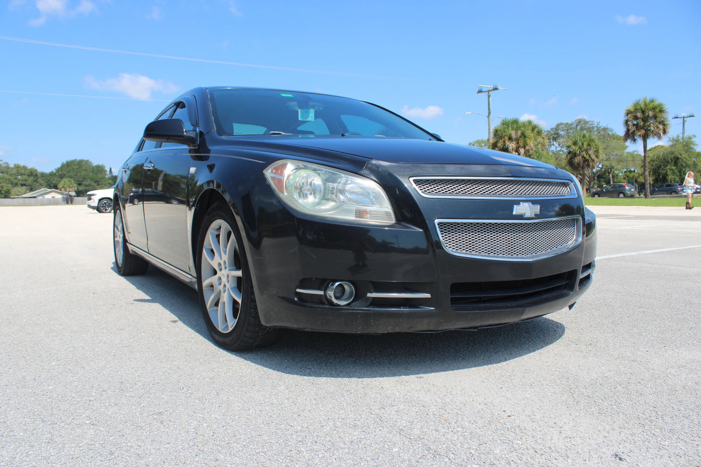 Used 2008 Chevrolet Malibu LTZ FWD image 17