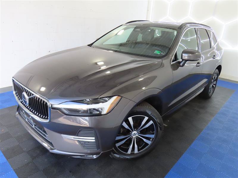 Used 2023 Volvo XC60 B5 Core AWD/4WD image 4