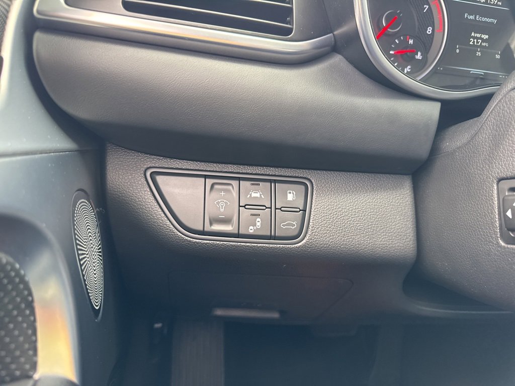 Used 2019 Genesis G70 2.0T Advanced w/ Elite Package image 37