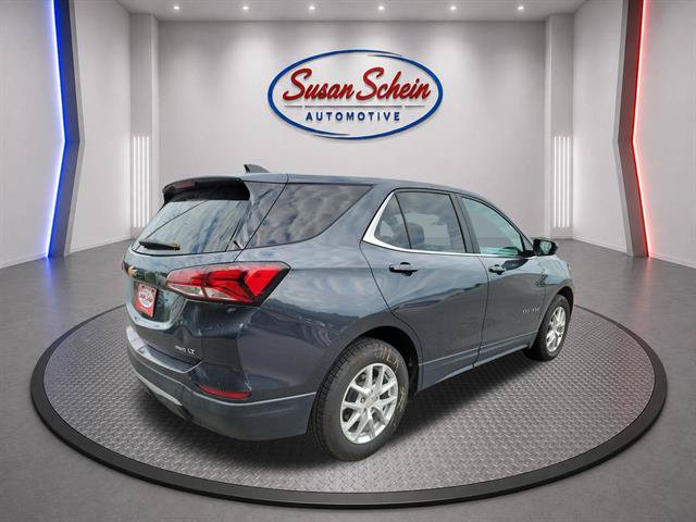 Used 2022 Chevrolet Equinox LT AWD/4WD image 23